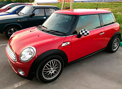 Mini